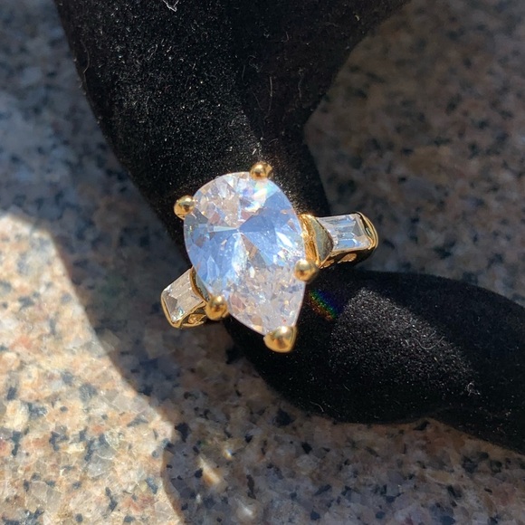 š„SUZANNE SOMERS VERMEIL PEAR & BAGUETTE RINGš„ - Picture 2 of 3